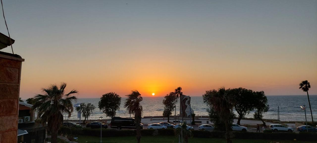 First Sea Line Apartment, Acre - Amazing Coastal View In Heart Of Akko Zewnętrze zdjęcie